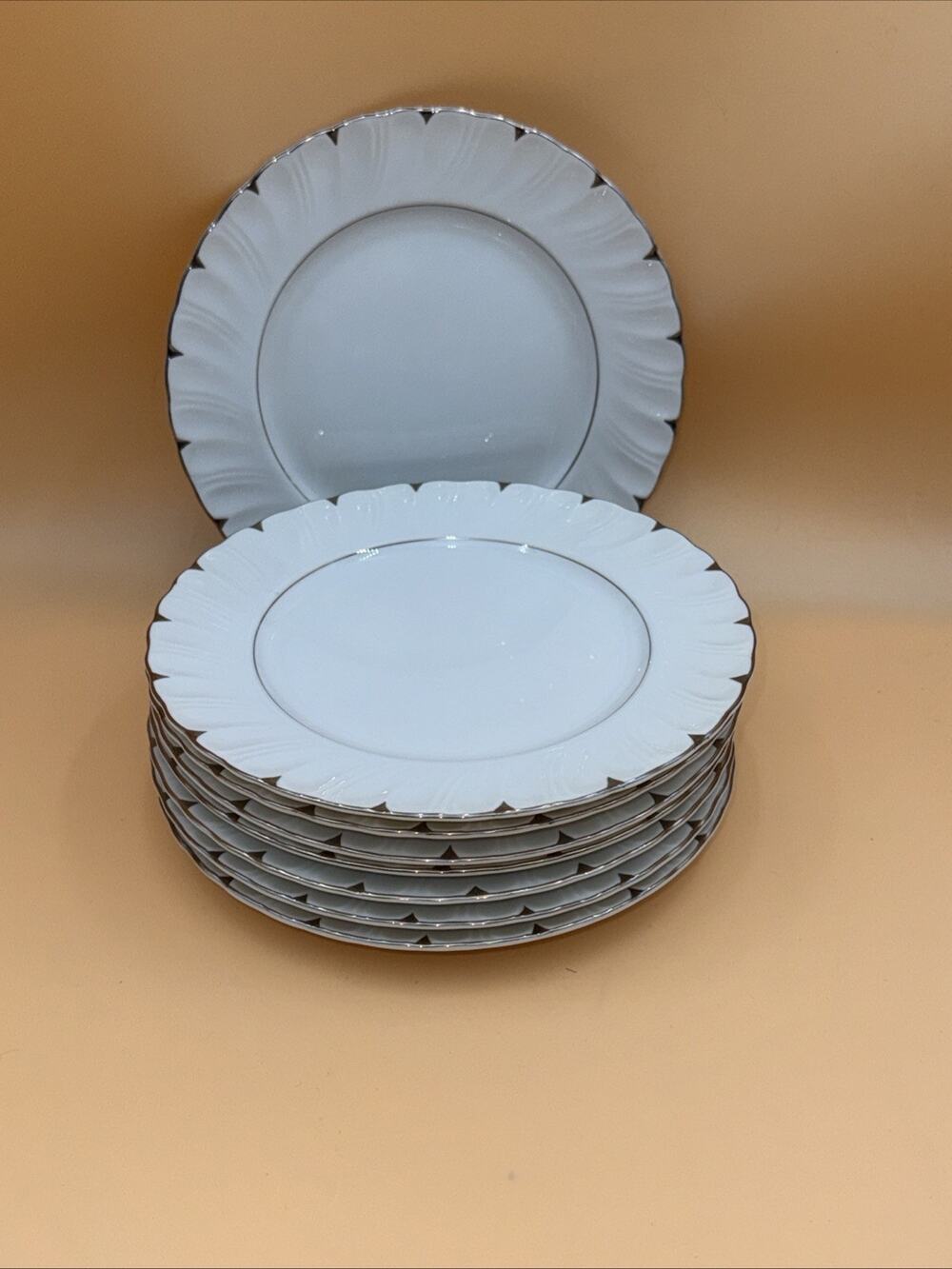 Set of 8- Vintage Salad Plates Harmony House Heirloom Fine China #3512, 7 1/2
